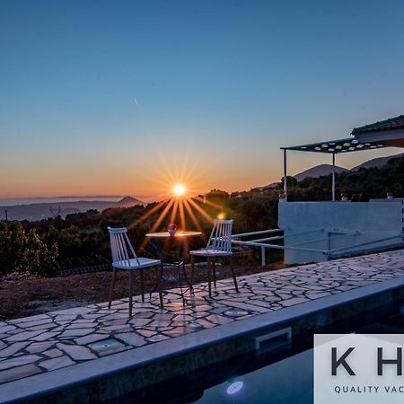 Skoumas Villa Surrounded By Olive Trees! Βλαχάτα Εξωτερικό φωτογραφία